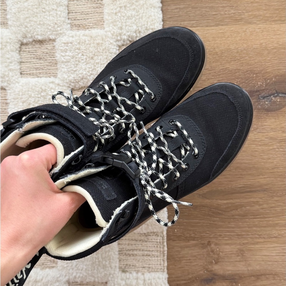 Doc Martens Combs Tech Iced Casual Boots in Black - Picture 5 of 8